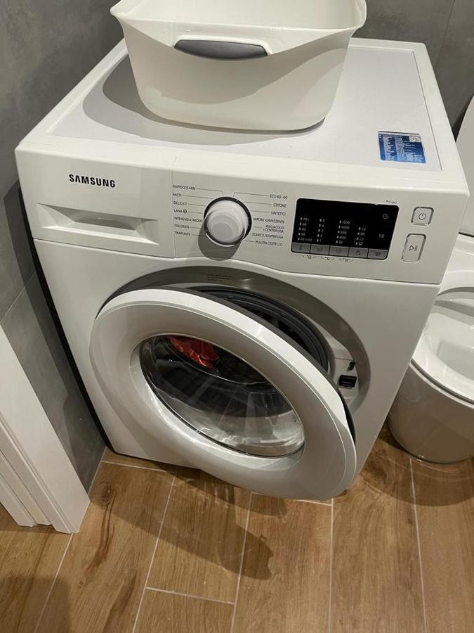 Kibilu - San Donato Vicinanze Irccs Policlinico Apartment San Donato Milanese Bagian luar foto