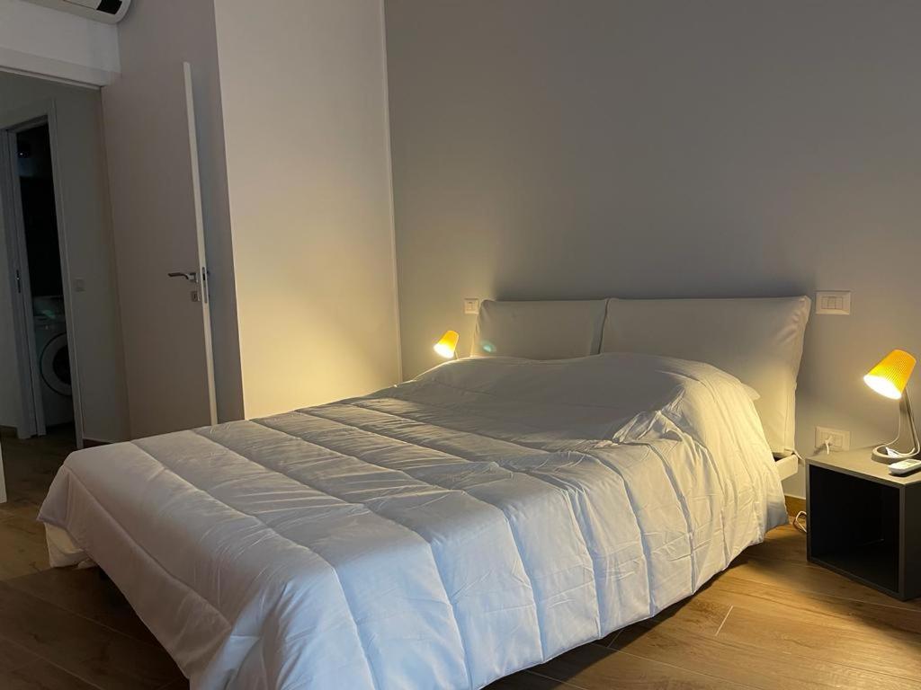 Kibilu - San Donato Vicinanze Irccs Policlinico Apartment San Donato Milanese Bagian luar foto